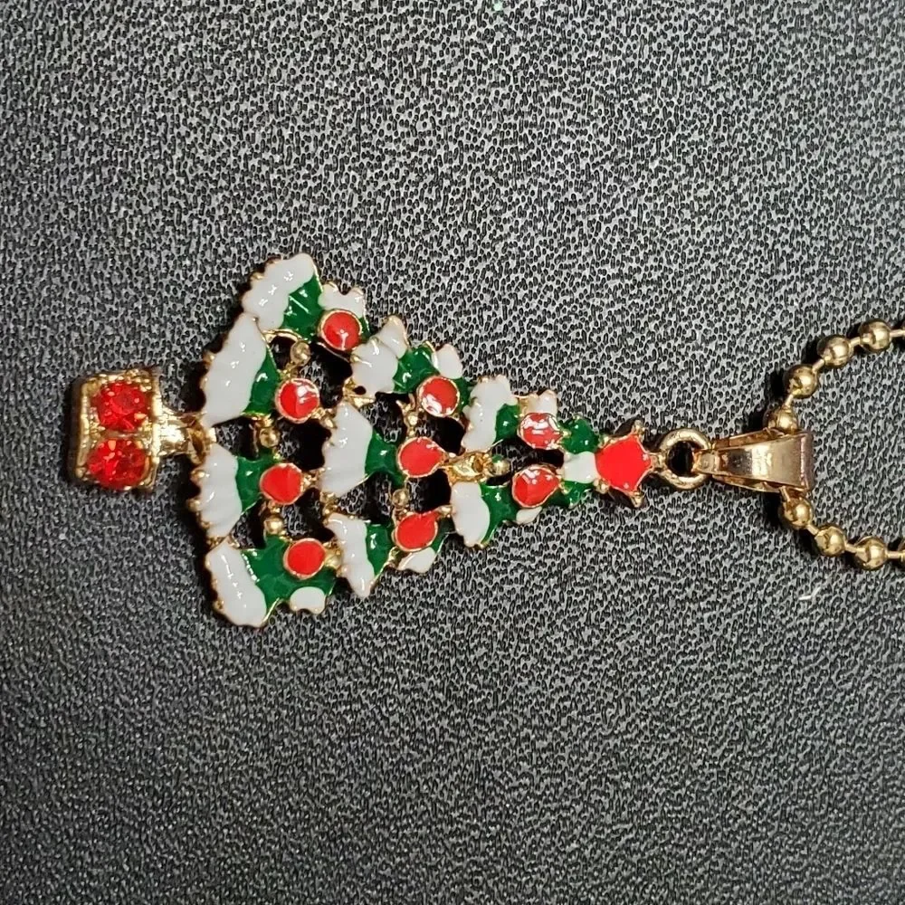 Gold tone holiday Christmas tree necklace 20-21.5